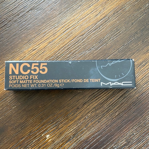 NC55 Studio Fix Foundation - Picture 3 of 4